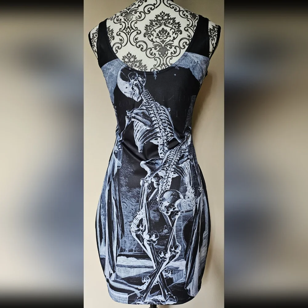 Blackmilk Resurrection Dress - Picture 3 of 13